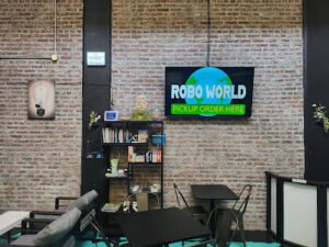Robo World